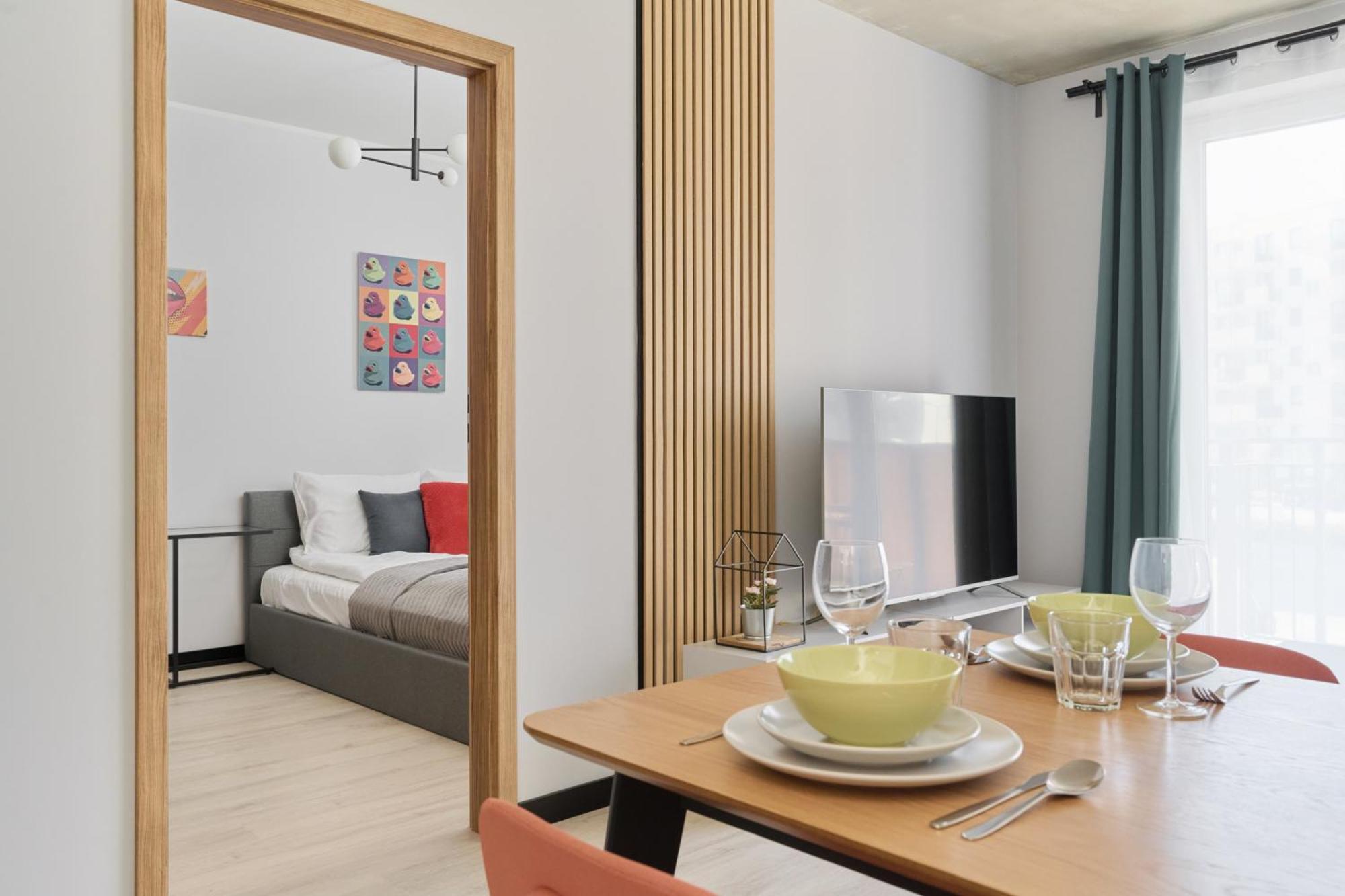Fresh & Stylish Apartments In Poznan With Parking & Balcony By Noclegi Renters Ngoại thất bức ảnh