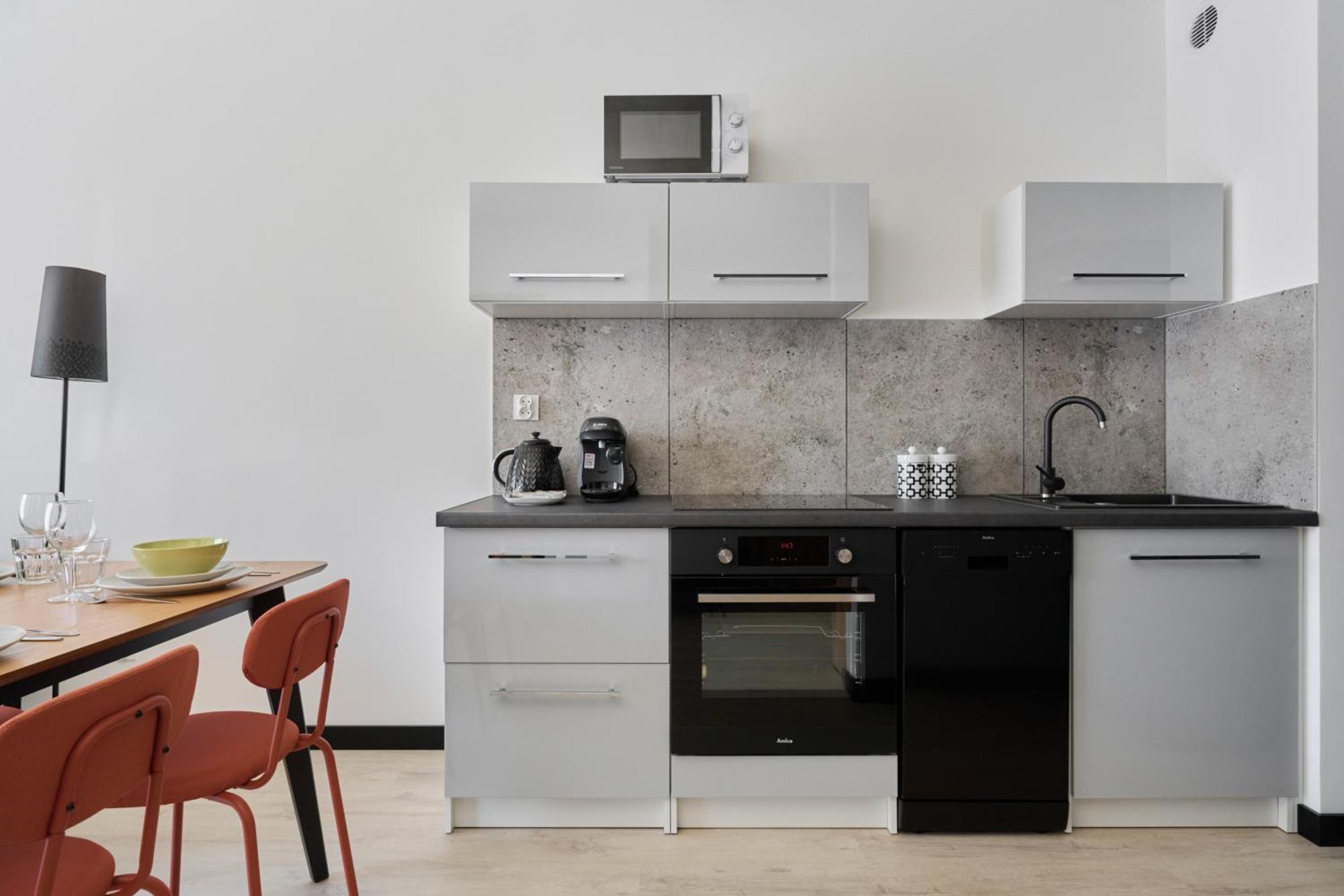 Fresh & Stylish Apartments In Poznan With Parking & Balcony By Noclegi Renters Ngoại thất bức ảnh
